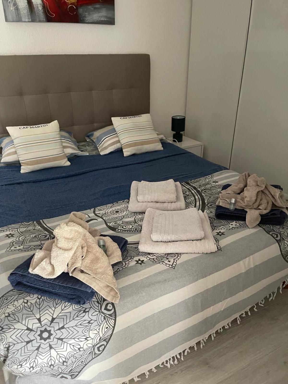 Au Reveil Des Cigales Hotel Saint Aygulf Ngoại thất bức ảnh